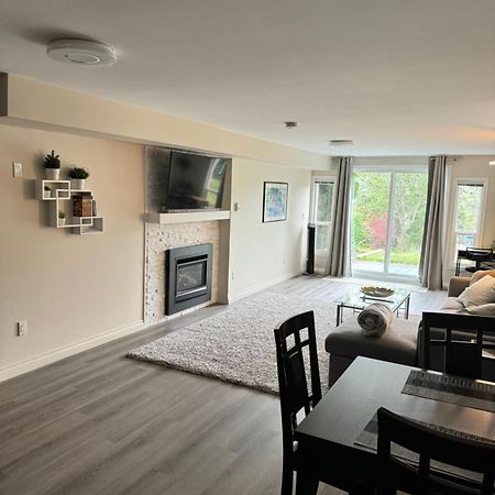 Bright Private Suite Near Departure Bay Beach Nanaimo Exteriör bild